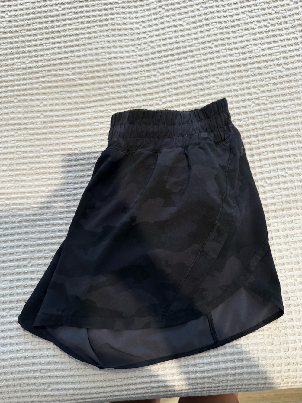 lululemon athletica Black Camo Athletic Shorts - Picture 3 of 3